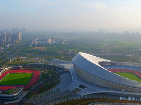 ?？谖逶春游幕w育中心