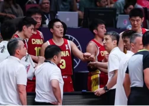 《體壇》分享丨6年的黑暗過去了，中國男籃從未感覺這么好